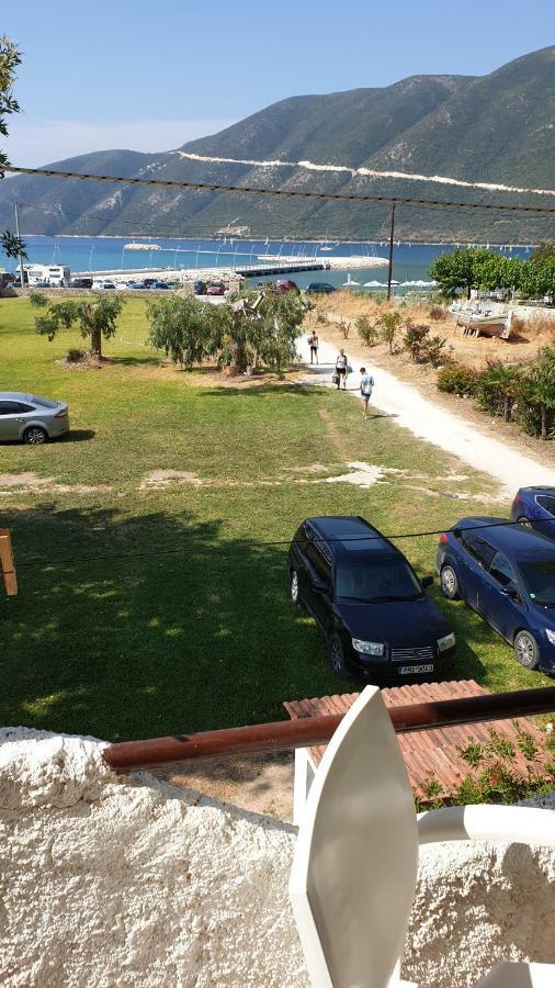 Villa Makis Vasiliki  Luaran gambar